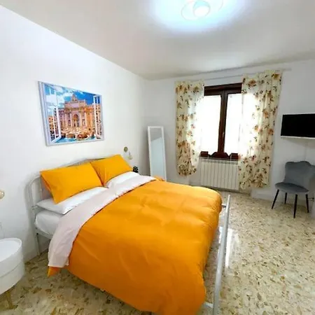 Apartman Romafatata: Intero